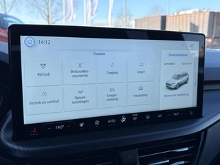 Ford Kuga – thumbnail 31