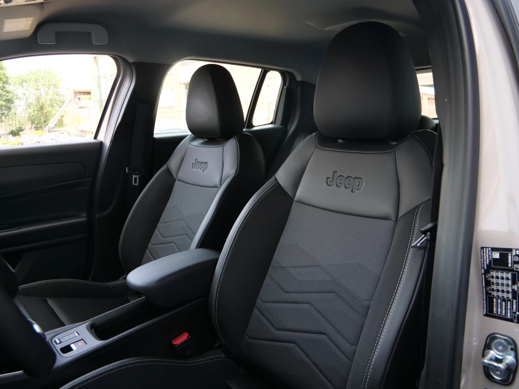 Jeep Avenger – foto 27
