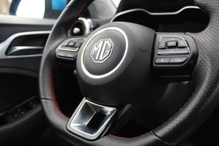 MG ZS EV – thumbnail 17