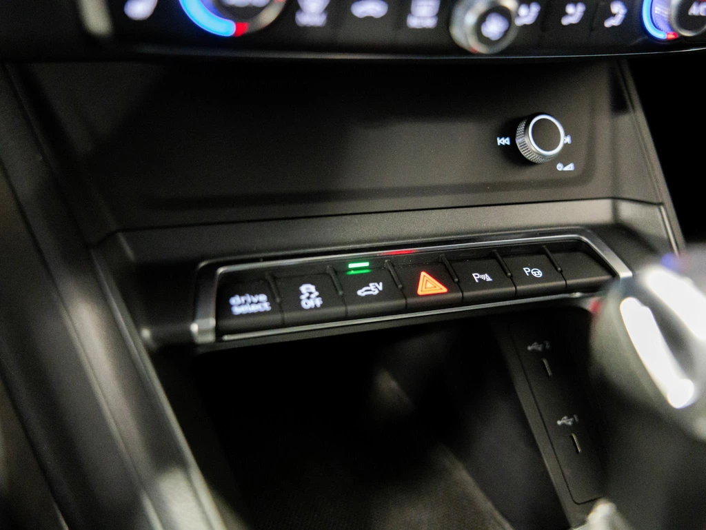 Audi Q3 – foto 35