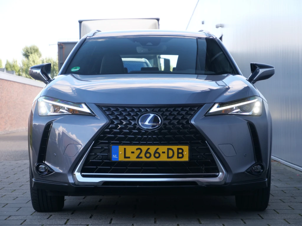 Lexus UX – foto 8