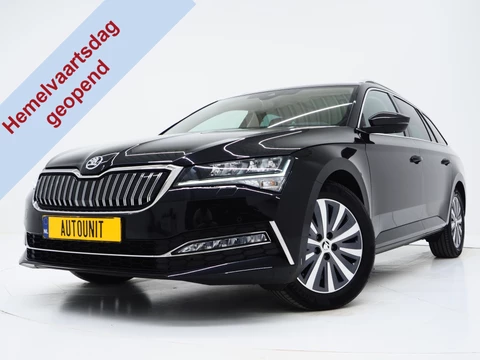 Škoda Superb Combi 1.4 TSI iV Style | Panoramadak | Trekhaak | Leder | 360 | Keyless | Adaptive Cruise | Memory | Carplay