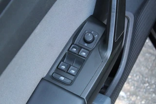 SEAT Leon – thumbnail 17