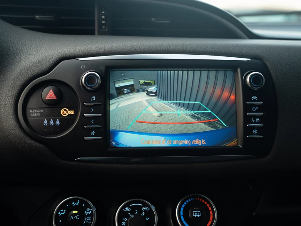 Toyota Yaris – foto 22