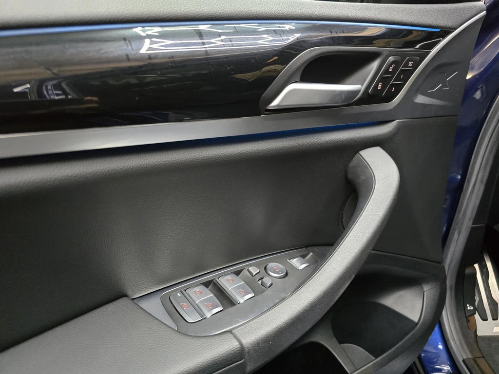 BMW iX3 – foto 10