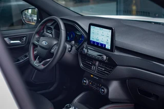 Ford Kuga – thumbnail 24