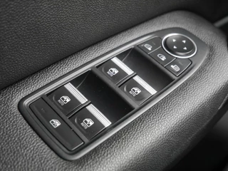 Renault Captur – thumbnail 16