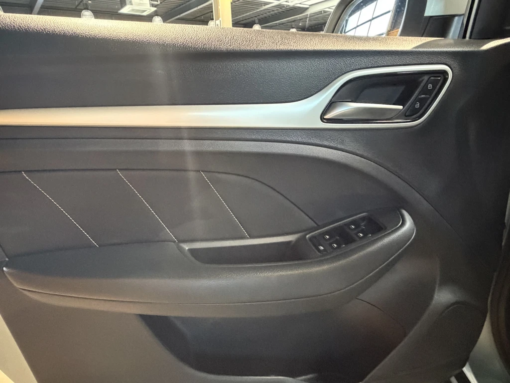 MG ZS EV – foto 11