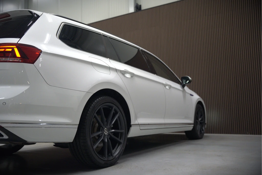 Volkswagen Passat – foto 9