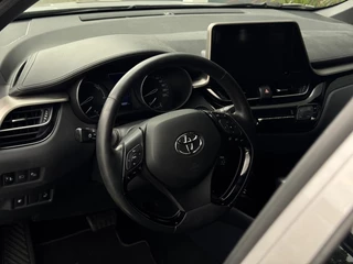 Toyota C-HR – thumbnail 22