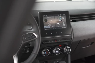 Renault Clio – thumbnail 50