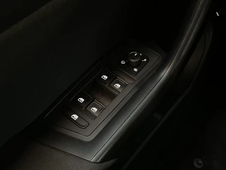 Volkswagen T-Roc – thumbnail 25