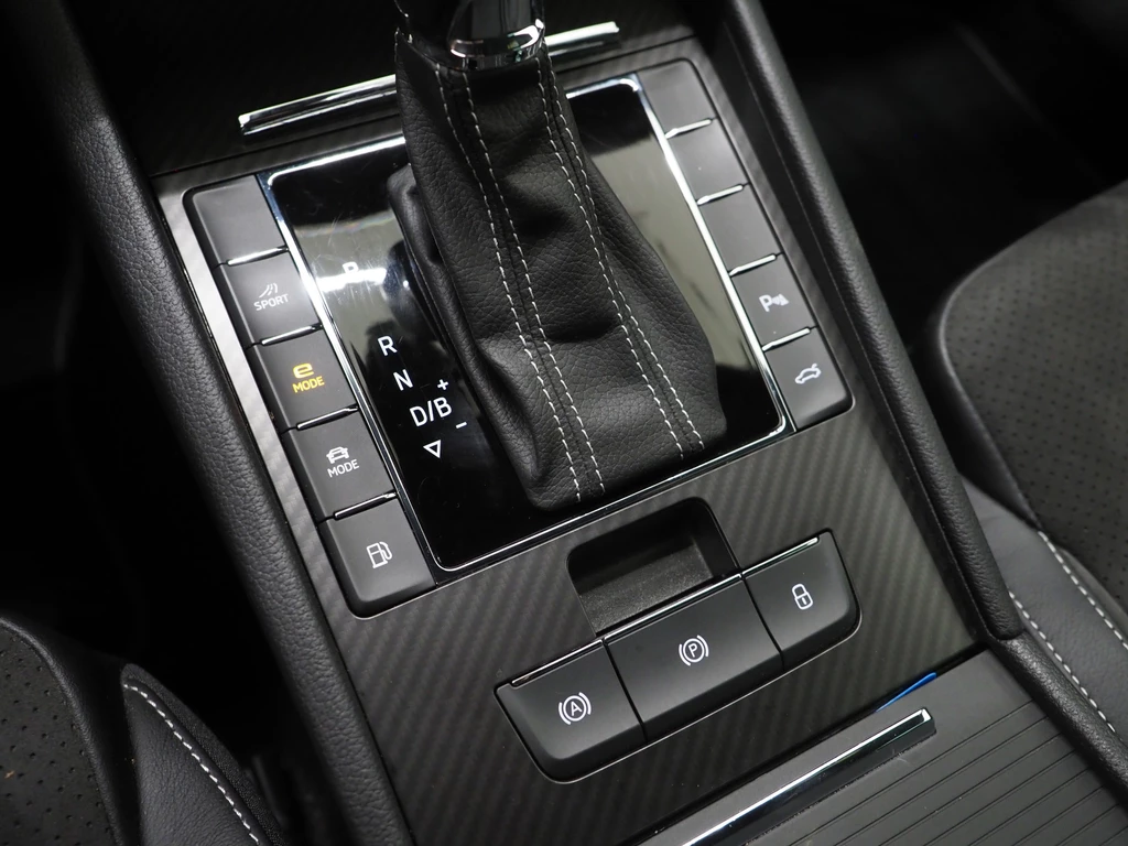 Škoda Superb – foto 34