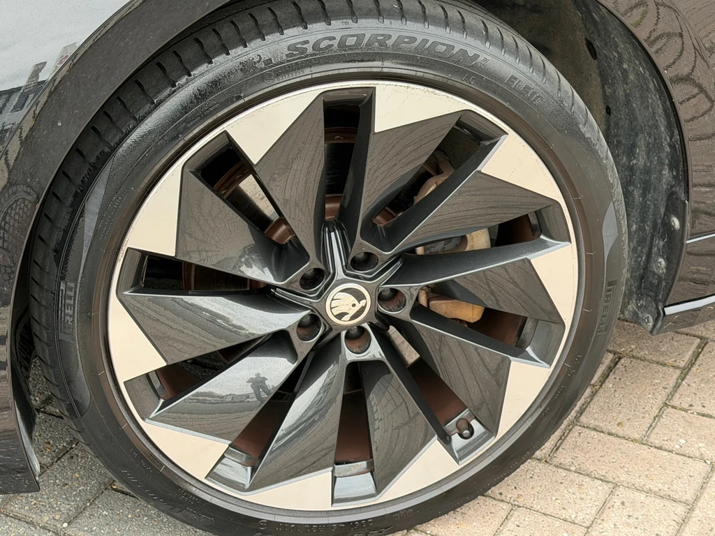 Škoda Enyaq iV – foto 15