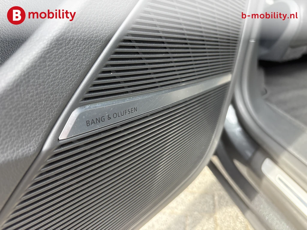 Audi SQ8 – foto 33