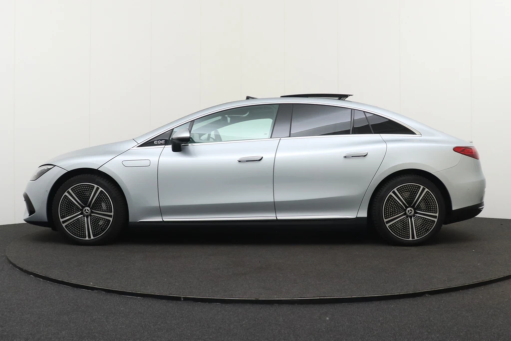 Mercedes-Benz EQE – foto 2