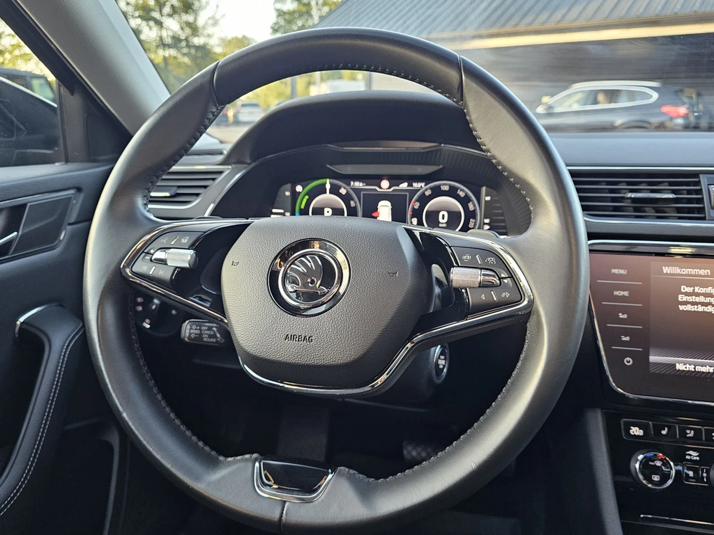 Škoda Superb – foto 39
