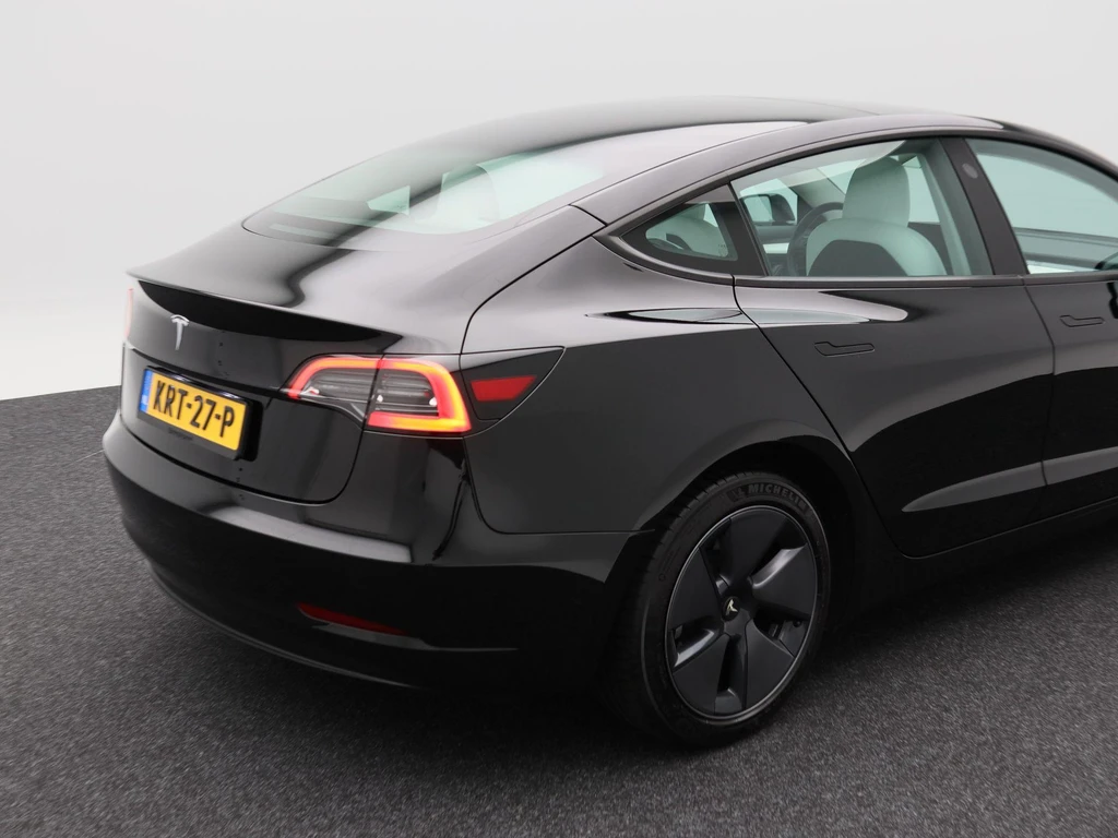 Tesla Model 3 – foto 5