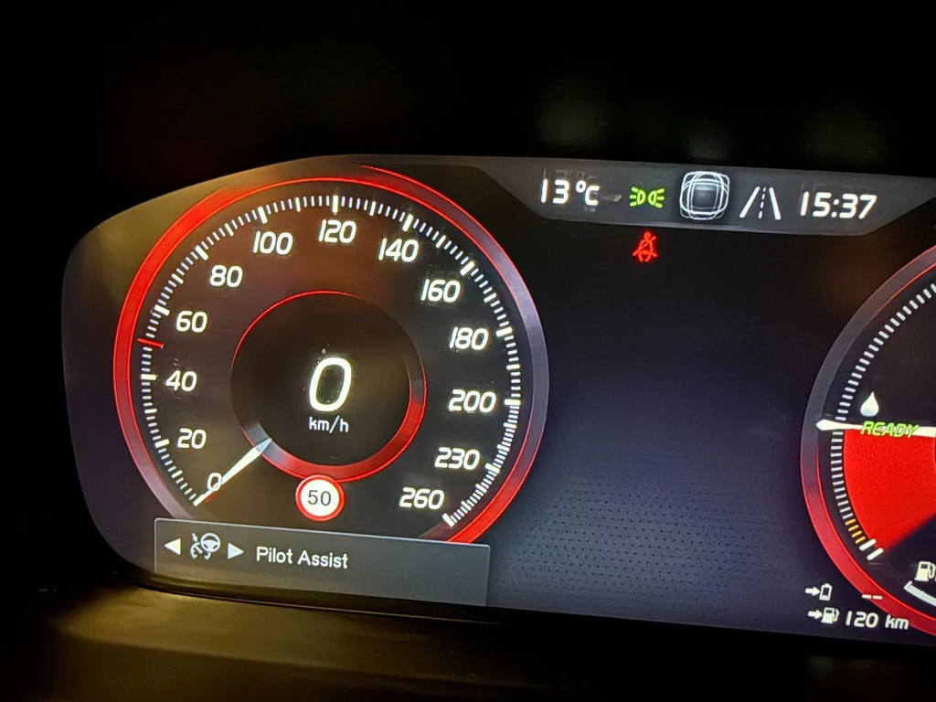 Volvo XC90 – foto 38