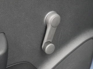 Kia Rio – thumbnail 33