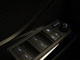 Toyota C-HR – thumbnail 21