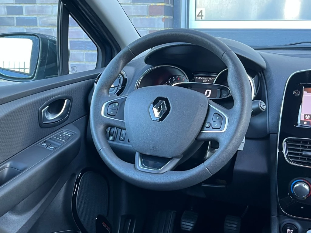Renault Clio – foto 8
