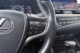 Lexus ES – thumbnail 21