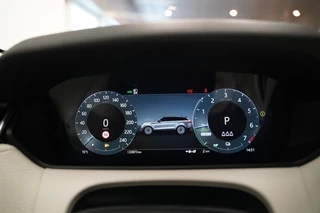 Land Rover Range Rover Velar – thumbnail 10