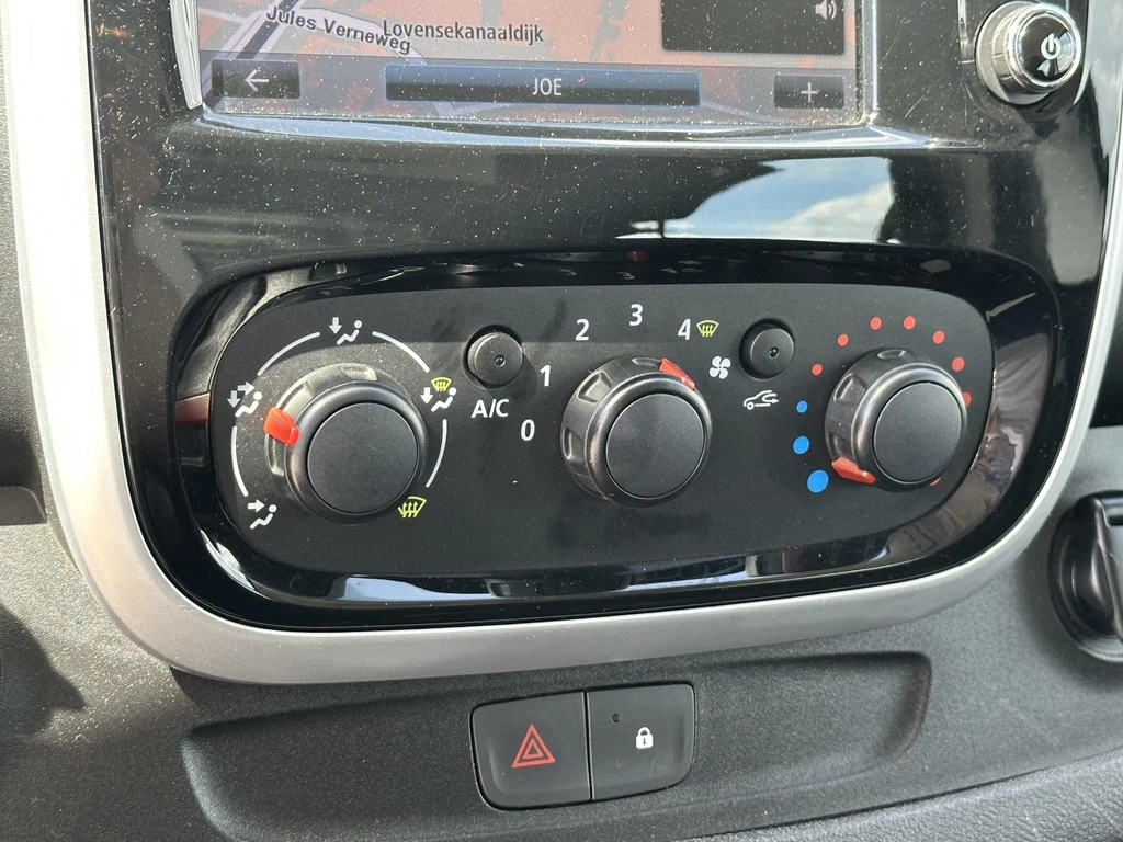 Renault Trafic – foto 10