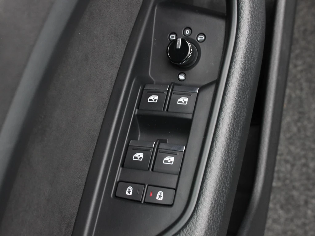 Audi e-tron – foto 21