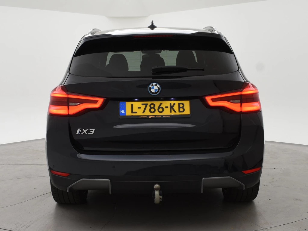 BMW iX3 – foto 3