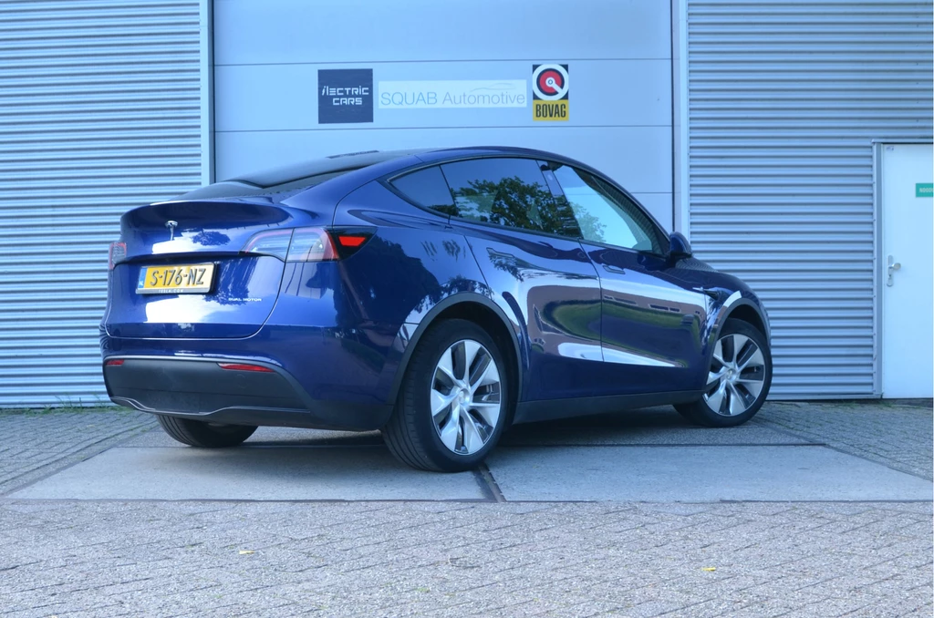 Tesla Model Y – foto 3