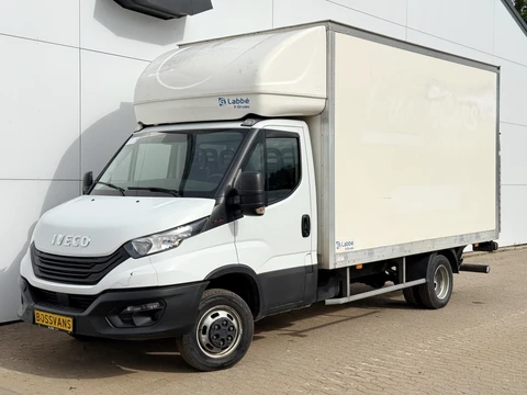 Iveco Daily 35C16 3.0 160PK Bakwagen Laadklep Zijdeur Camera Climate Control Bluetooth Luchtgeveerde stoel Meubelbak Koffer