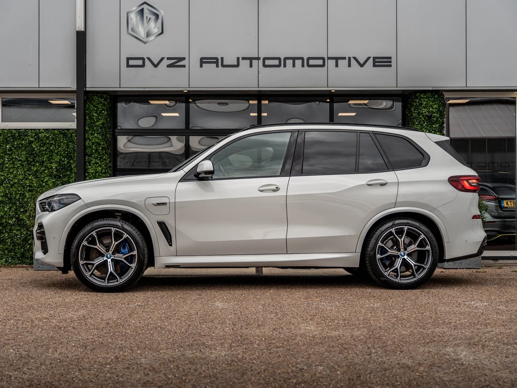 BMW X5 – foto 2