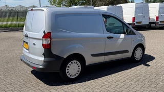 Ford Transit Courier – thumbnail 5