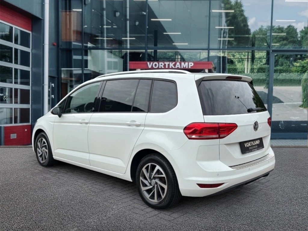 Volkswagen Touran – foto 3