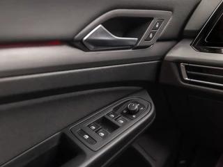 Volkswagen Golf – thumbnail 24