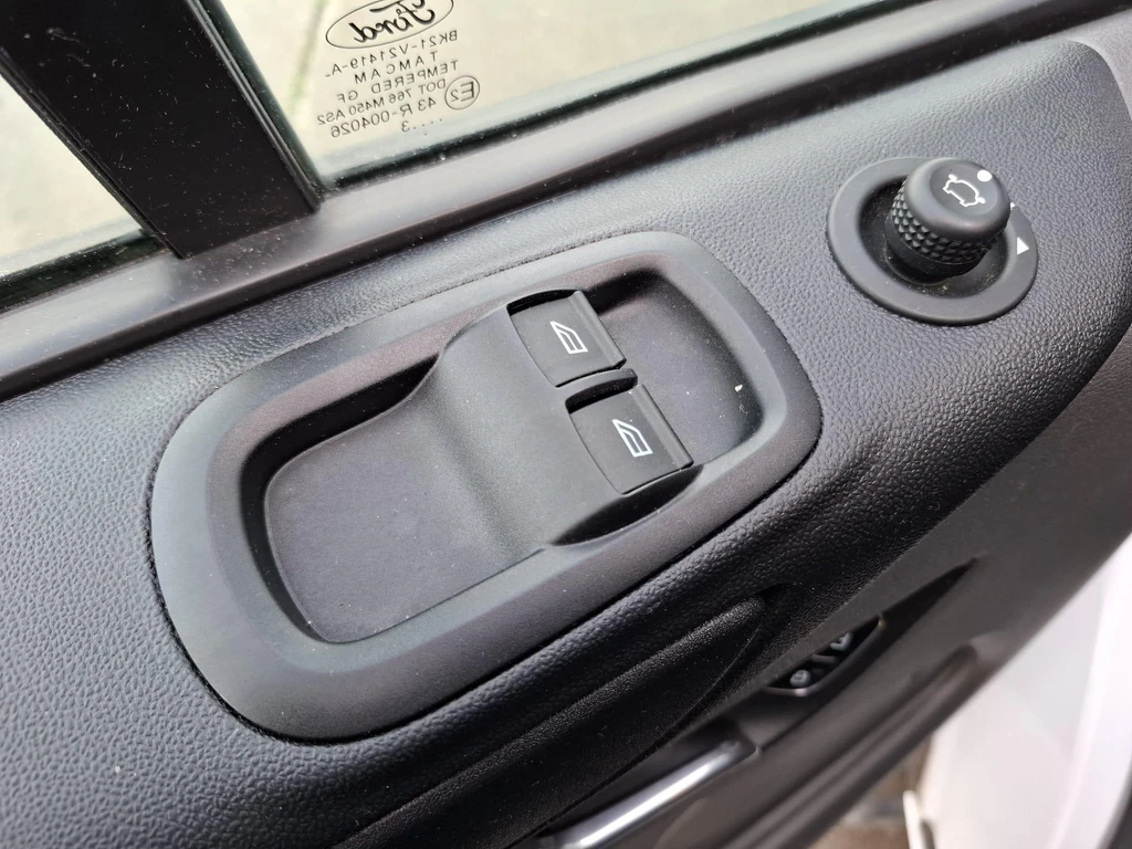 Ford Transit Custom – foto 18