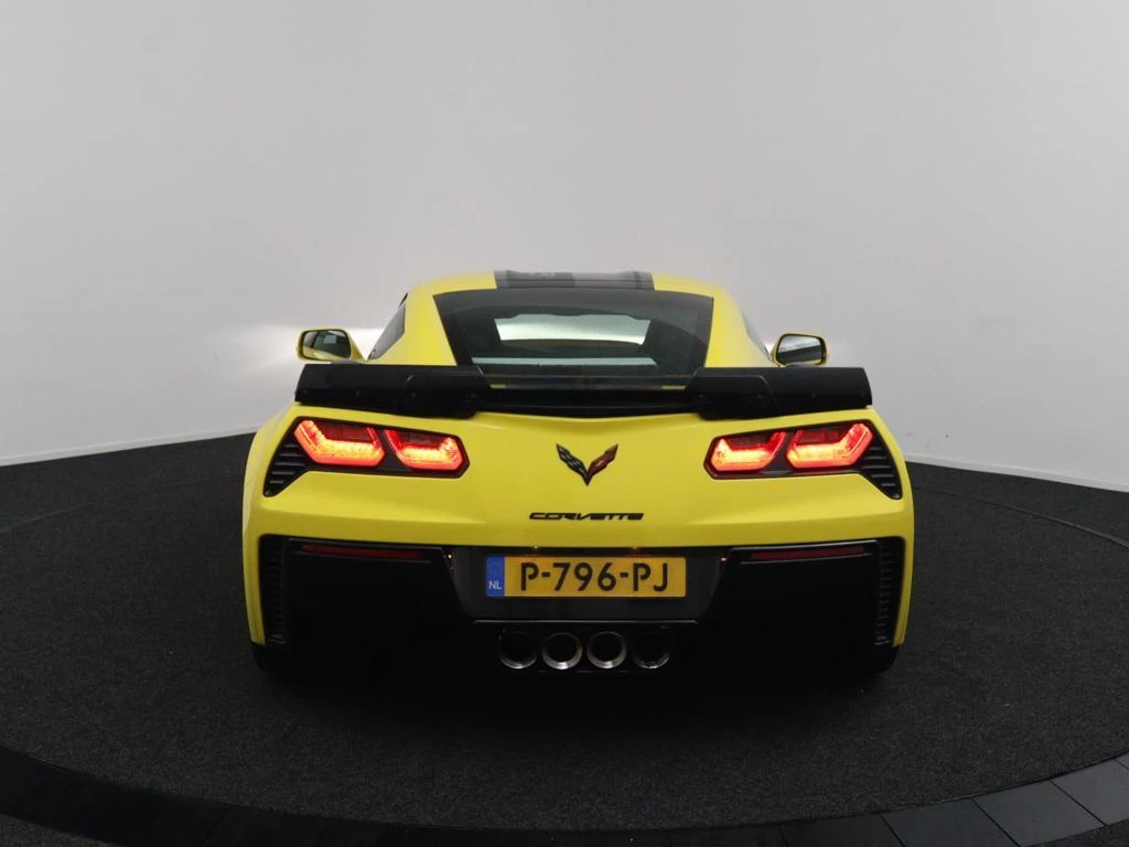 Chevrolet Corvette – foto 8