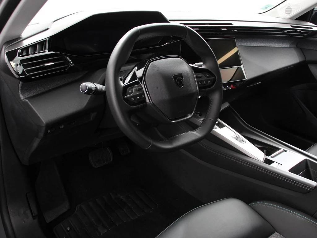 Peugeot 408 – foto 10