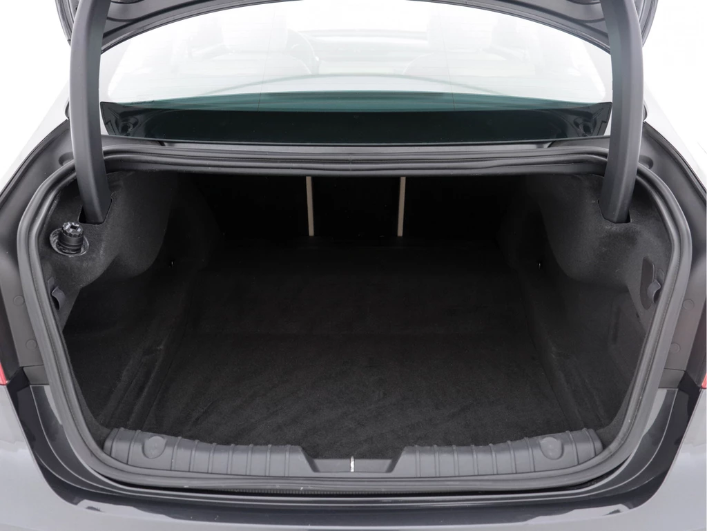 Jaguar XF – foto 10