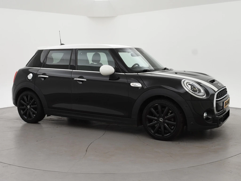 MINI 5-deurs – foto 6
