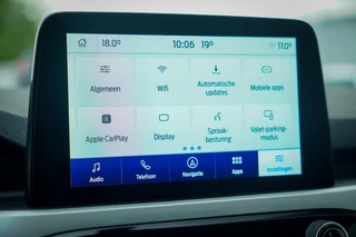 Ford Kuga – thumbnail 23
