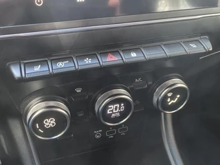 Renault Captur – thumbnail 24