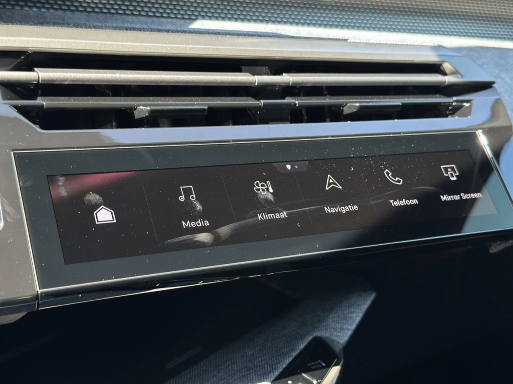 Peugeot e-5008 – foto 24
