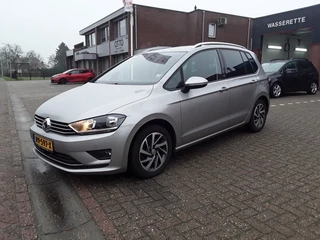 Volkswagen Golf Sportsvan – thumbnail 1