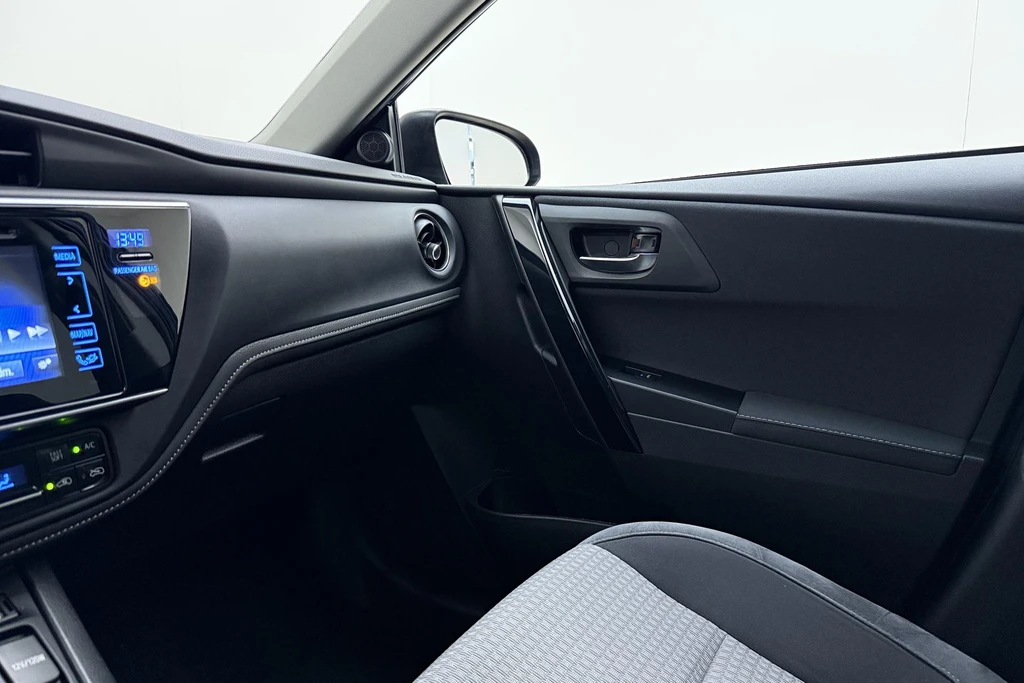 Toyota Auris – foto 30
