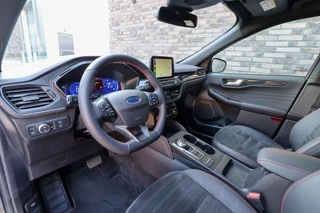 Ford Kuga – thumbnail 11