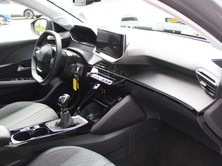 Peugeot 208 – thumbnail 15