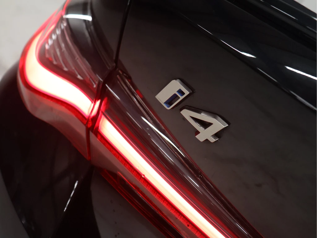 BMW i4 – foto 33